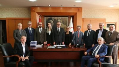 19 Ekim Muhtarlar Günü Bayrampaşa’da düzenlenen törenle kutlandı. Törene katılan