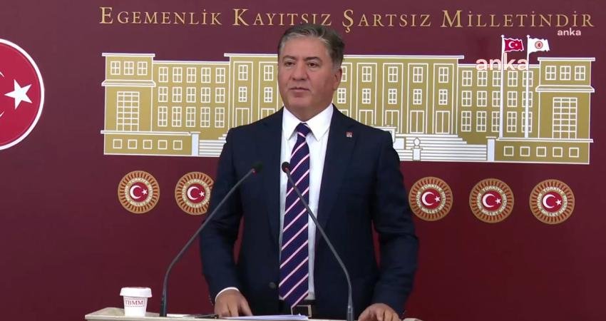 Murat Emir: “Lenfoma ve kanser tedavisinde kullanılan temel ilaçlara erişilemiyor, ilaç bekleyen birçok hasta hayati riske girmektedir” CHP Grup Başkanvekili Murat Emir, lenfoma ve kanser tedavisinde kullanılan