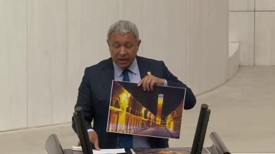 CHP Adana Milletvekili Orhan Sümer, uygulanan yanlış sığınmacı politikası nedeniyle Adana'nın