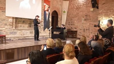 Osmangazi Belediyesi tarafından Ördekli Kültür Merkezi’nde her hafta düzenlenen Oda