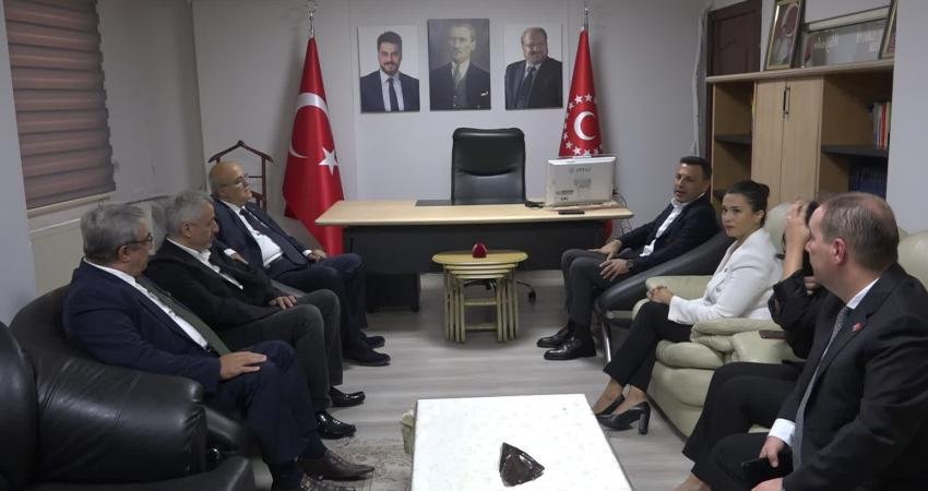 CHP İstanbul İl Başkanı Özgür Çelik, İstanbul Büyükşehir Belediye (İBB)
