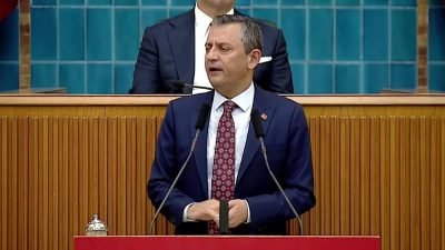 CHP Genel Başkanı Özgür Özel, partisinin grup toplantısında, yeni bir
