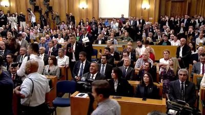 CHP Genel Başkanı Özgür Özel, Fernas işçilerinin eylemlerini değerlendirirken, "O