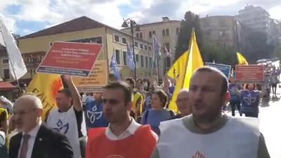 Samsun'da eğitim sendikaları, TBMM'nin gündeminde olan Öğretmenlik Mesleği Kanunu Teklifi’ni