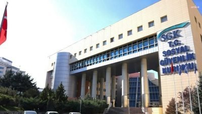 Sosyal Güvenlik Kurumu (SGK),  "yenidoğan çetesi" soruşturmasında adı geçen