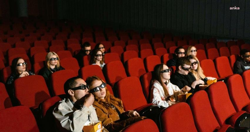 Sinema salonlarında bugün farklı türlerde 10 yeni film vizyona girecek.