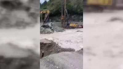 Sinop'ta sağanak yağış, günlük yaşamı olumsuz etkiledi.