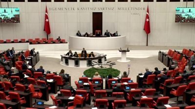 CHP Aydın Milletvekili Süleyman Bülbül, Nazilli’de Müşerref Gündoğdu Ortaokulu’nda çürük