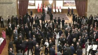 TBMM'de yasama yılı açılışı dolayısıyla geleneksel olarak verilen resepsiyon, Başkan