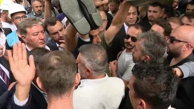 Ankara Kurtuluş Parkı'nda eylemlerini sürdüren Fernas Madencilik işçilerinin TBMM'ye yürüyüşüne