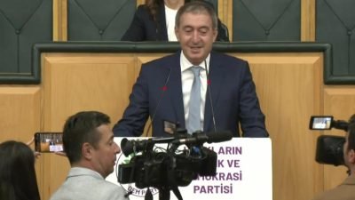 DEM Parti Eş Genel Genel Başkanı Tuncer Bakırhan, " Yeni
