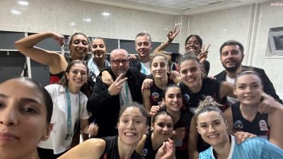 Turgutlu Belediyespor Kadın Basketbol Takımı, rakibi Gallardo Takımını 43-75 yenerek