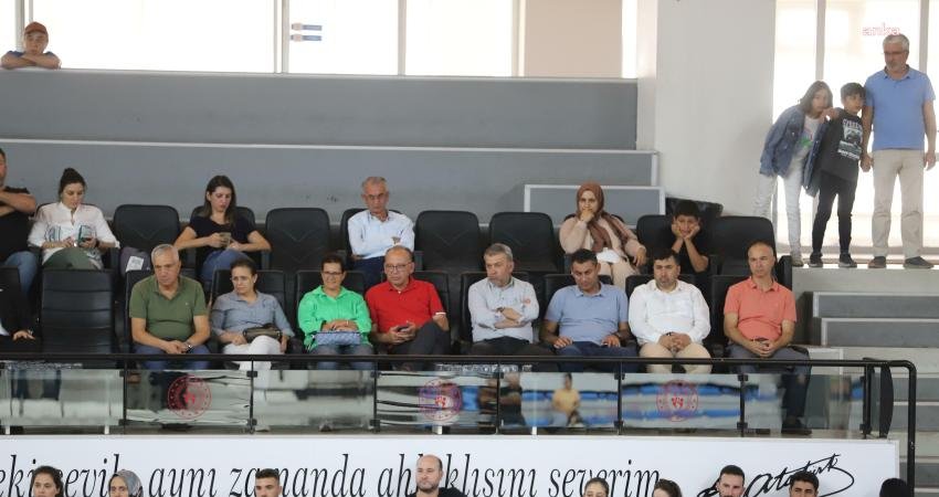 Lidya Garden City Turgutlu Belediyespor Kadın Basketbol Takımı, sahasında konuk