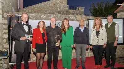 TÜMAV Vakfı tarafından yazar Gülşah Elikbank direktörlüğünde hayata geçen Uluslararası