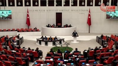 CHP Ankara Milletvekili Umut Akdoğan, "Sokakta, hastanede, meydanda, trafikte bir
