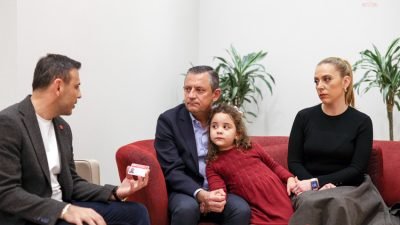 CHP Genel Başkanı Özgür Özel, Gezi Davası tutuklusu Tayfun Kahraman’ın