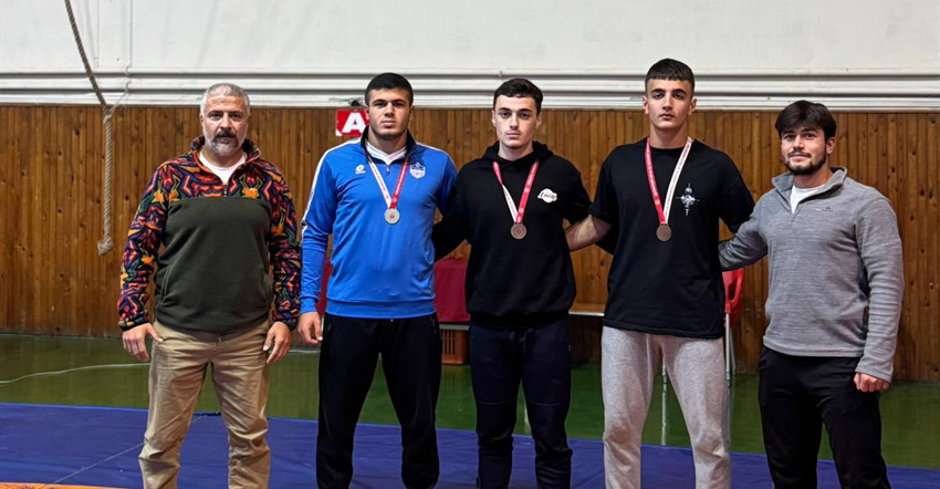 Kahramankazan Belediyespor Kulübü güreş takımı, Ankara Okullar Arası Serbest Güreş