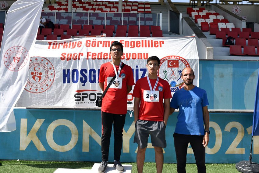 yenimahalleli-sporcular-konyaya-damga-vurdu