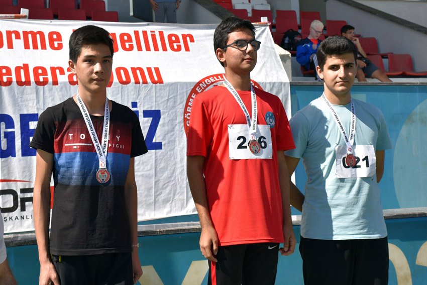 yenimahalleli-sporcular-konyaya-damga-vurdu