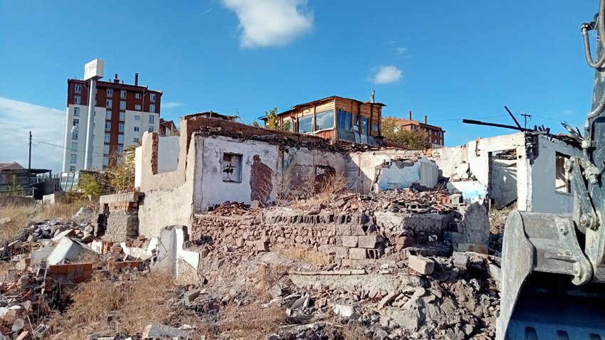 Mamak Belediyesi, ilçedeki yapılaşma sürecinde önemli bir adım atarak, ruhsatsız