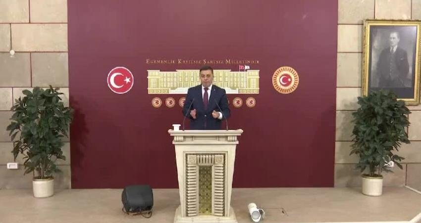 AK Parti Erzincan Milletvekili Serkan Bayram, TBMM'de düzenlediği basın toplantısında