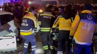 Aksaray'da yolcu otobüsü ile çarpışan otomobilin sürücüsü hayatını kaybetti, 3