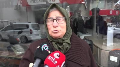 Kadına Yönelik Şiddete Karşı Uluslararası Mücadele Günü’nde konuşan Perihan Bülbül,
