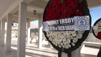 Ankara Film Festivali Başkanı İnci Demirkol, son yolculuğuna uğurlandı.