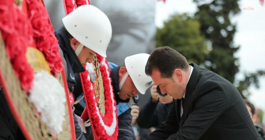 Türkiye Cumhuriyeti'nin kurucusu Ulu Önder Gazi Mustafa Kemal Atatürk'ün ölümünün