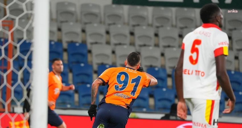Süper Lig’in 14. haftasında Başakşehir konuk ettiği Göztepe’yi 4-1 mağlup