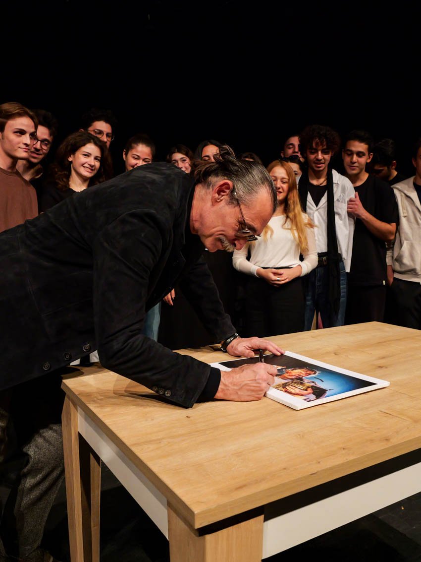 baskan-besikcioglu-hacettepe-universitesi-ogrencileri-ile-bir-araya-geldi