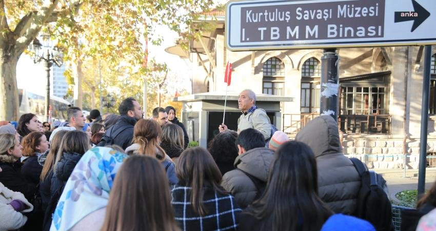 Bayrampaşa Belediyesi, 24 Kasım Öğretmenler Günü dolayısıyla önce ilçedeki tüm