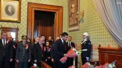 Beşiktaş Belediye Başkanı Rıza Akpolat, Atatürk'ün ölümünün 86'ncı yılı dolayısıyla