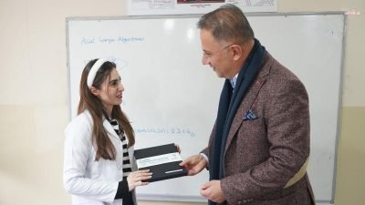 Beylikdüzü Belediye Başkanı Mehmet Murat Çalık, 24 Kasım Öğretmenler Günü