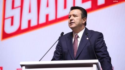 Saadet Partisi 9. Olağan Büyük Kongresi'nde Mahmut Arıkan 823 delegenin