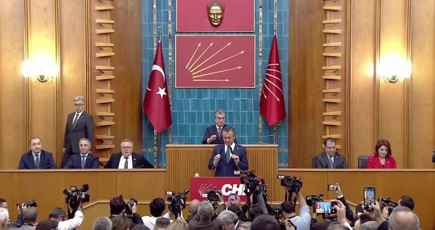 CHP Genel Başkanı Özgür Özel, "İnsülinin kullanılması için de artık
