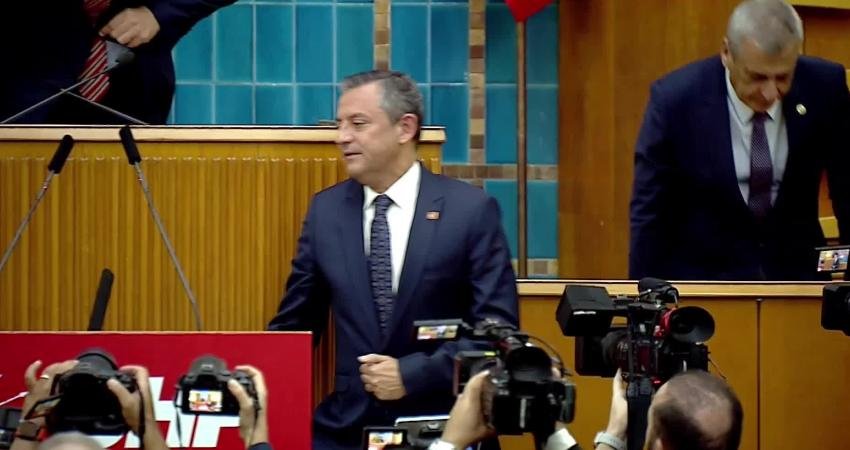 CHP Genel Başkanı Özgür Özel, "Türkiye'de her yaştan çocuklar ya