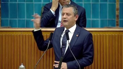 CHP Genel Başkanı Özgür Özel, "Sundukları kanun teklifi vardı, savunma
