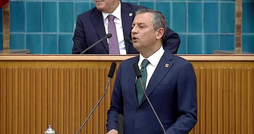 CHP Genel Başkanı Özgür Özel, "Bir yazmış AK Parti grubu,
