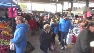 Edirne’de Bulgar vatandaşlarının yoğun olarak alışveriş yaptığı pazarı ziyaret eden