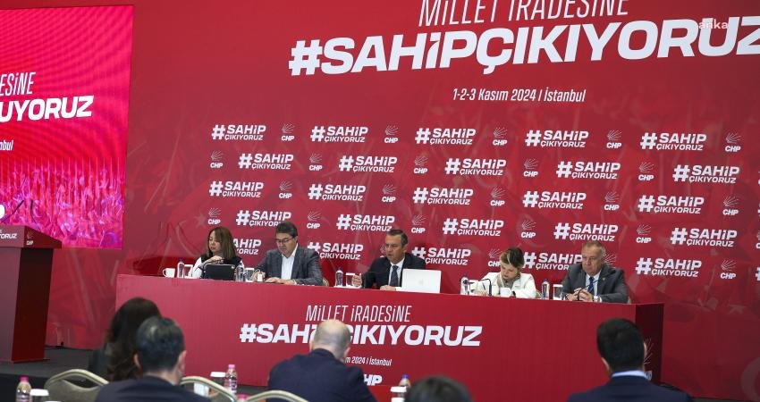 CHP PM, İstanbul’da Özgür Özel'in başkanlığında "Esenyurt Belediyesi'ne kayyum atanması"