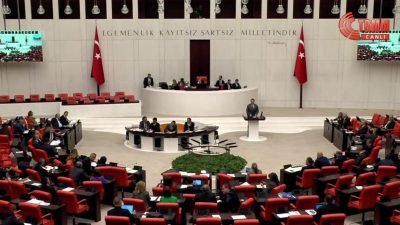 CHP Ankara Milletvekili Umut Akdoğan, TBMM Genel Kurulu'nda; "Milletvekillerimizle bu