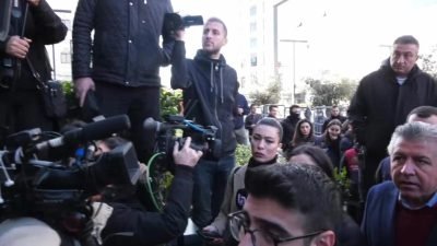 Ahmet Özer'in tutuklanmasının ardından kayyum atanan Esenyurt Belediyesi'nin seçilmiş CHP'li