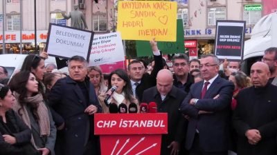 CHP Genel Başkan Yardımcısı Murat Bakan, Esenyurt Cumhuriyet Meydanı’nda yapılan
