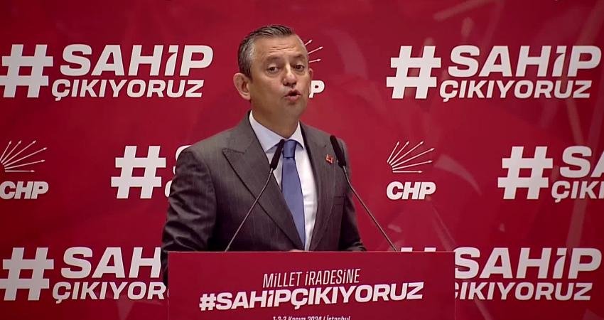 CHP Genel Başkanı Özgür Özel, partisinin “Millet İradesine Sahip Çıkıyoruz”