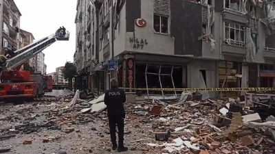 Çorum'da Osmancık Caddesi Abdibey Camisi yakınlarında bir binada doğal gazdan
