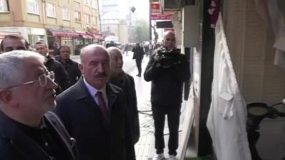 Doğal gaz kaynaklı yaşanan patlama ile ilgili incelemelerde bulunan Çorum Valisi