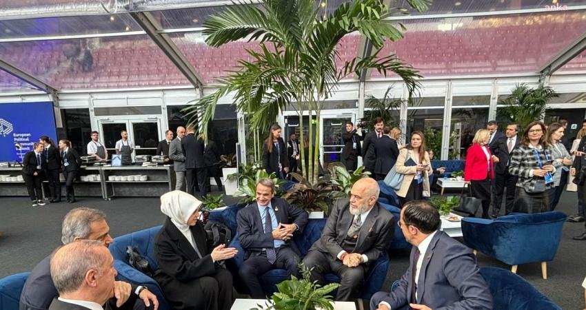 Cumhurbaşkanı Recep Tayyip Erdoğan, Avrupa Siyasi Topluluğu Zirvesi'ne katılmak üzere