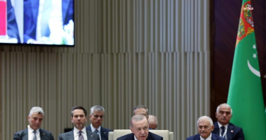 Cumhurbaşkanı Recep Tayyip Erdoğan, Kırgızistan’ın başkenti Bişkek’te düzenlenen Türk Devletleri
