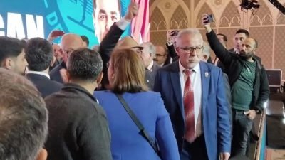 Demokrat Parti’nin 15. Olağan Kongresi’nde Gültekin Uysal, bin 208 delegeden